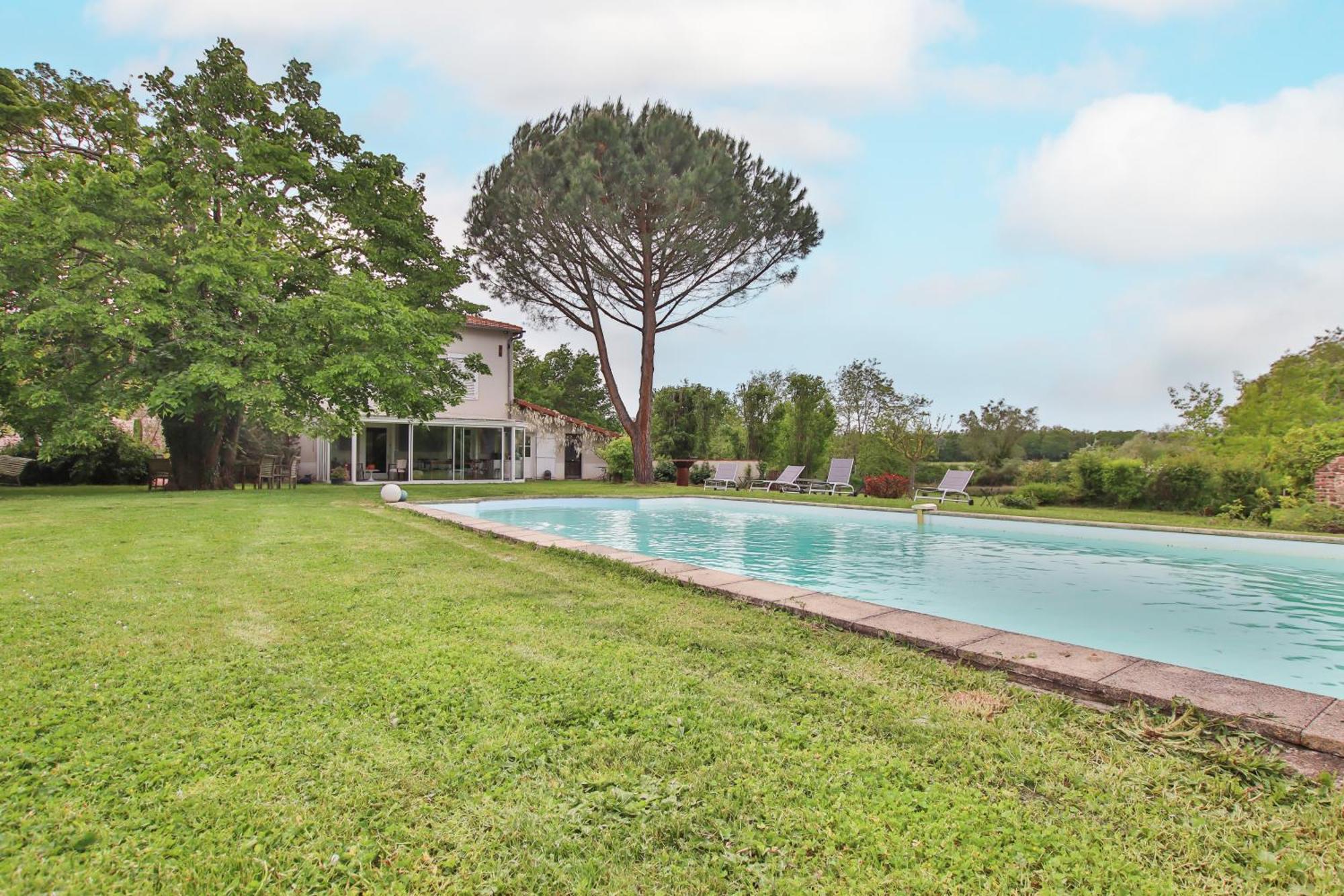 Domaine D'Aromm - Chambres D'Hotes & Gites - Piscine, Etangs & Animaux - Au Calme Ouches Экстерьер фото